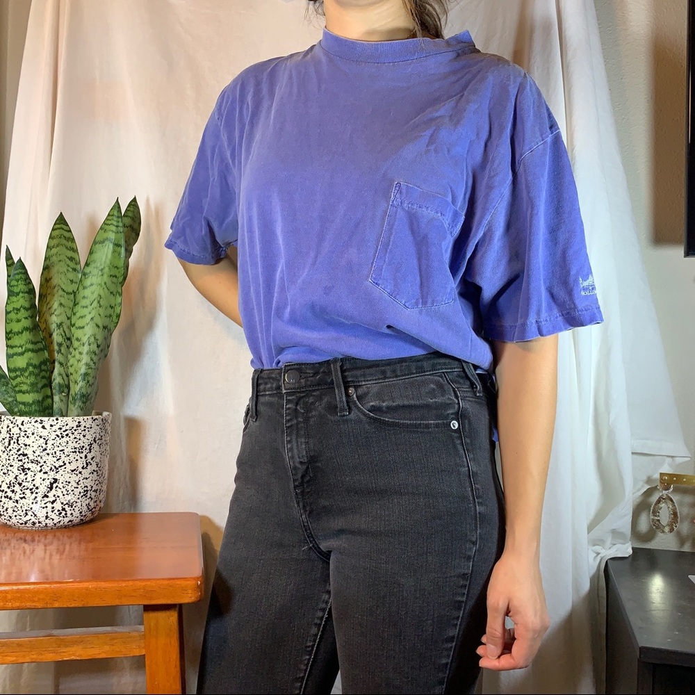 Columbia t shirt